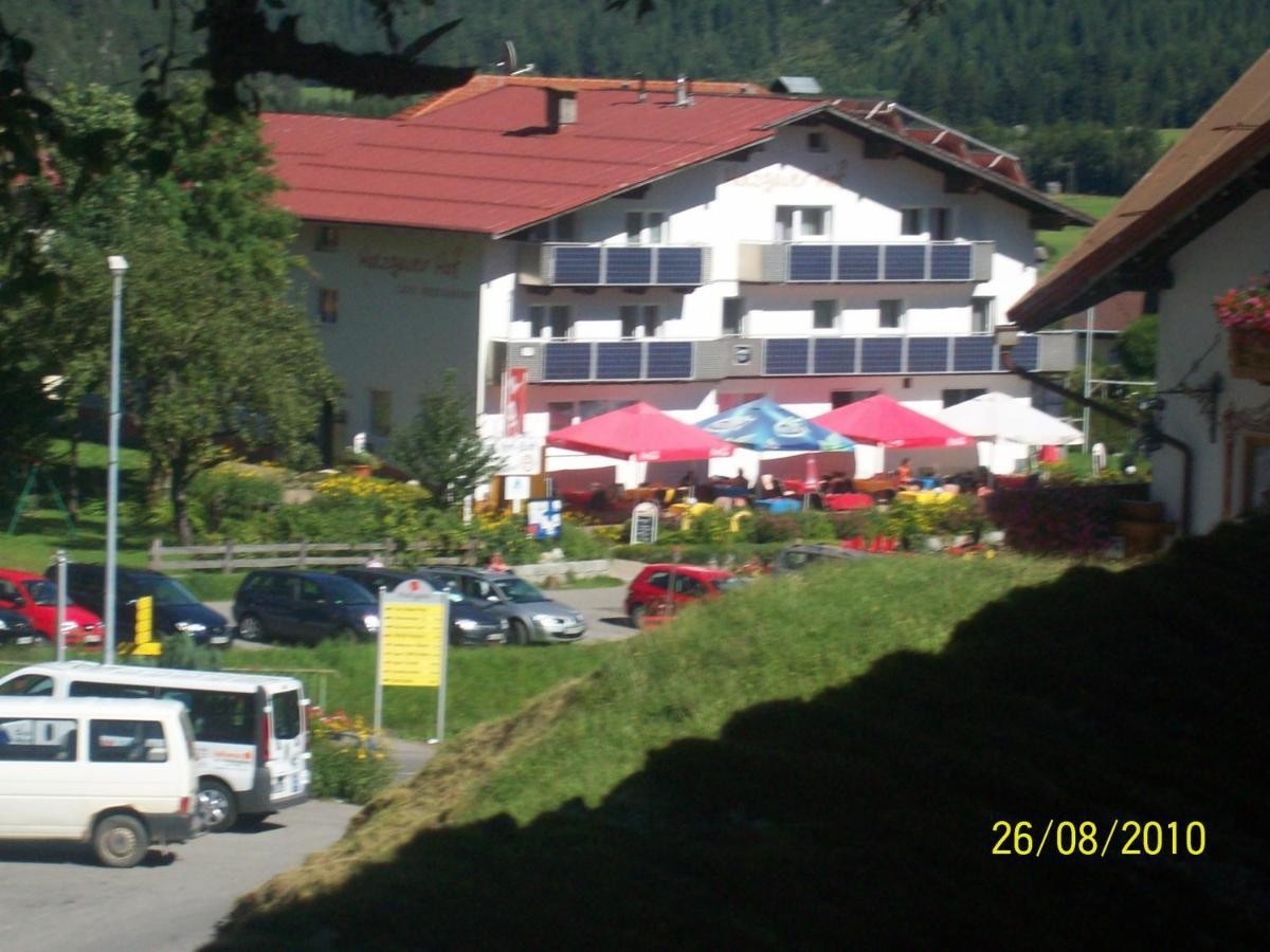 Holzgauerhof Bed & Breakfast Eksteriør bilde